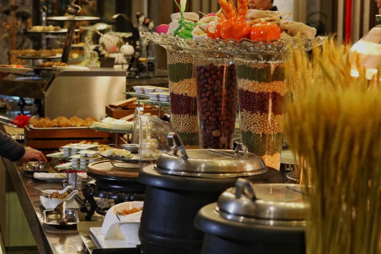 Jinjiang Metropolo Hotel Classic Nanjing Road شانغهاي المظهر الخارجي الصورة