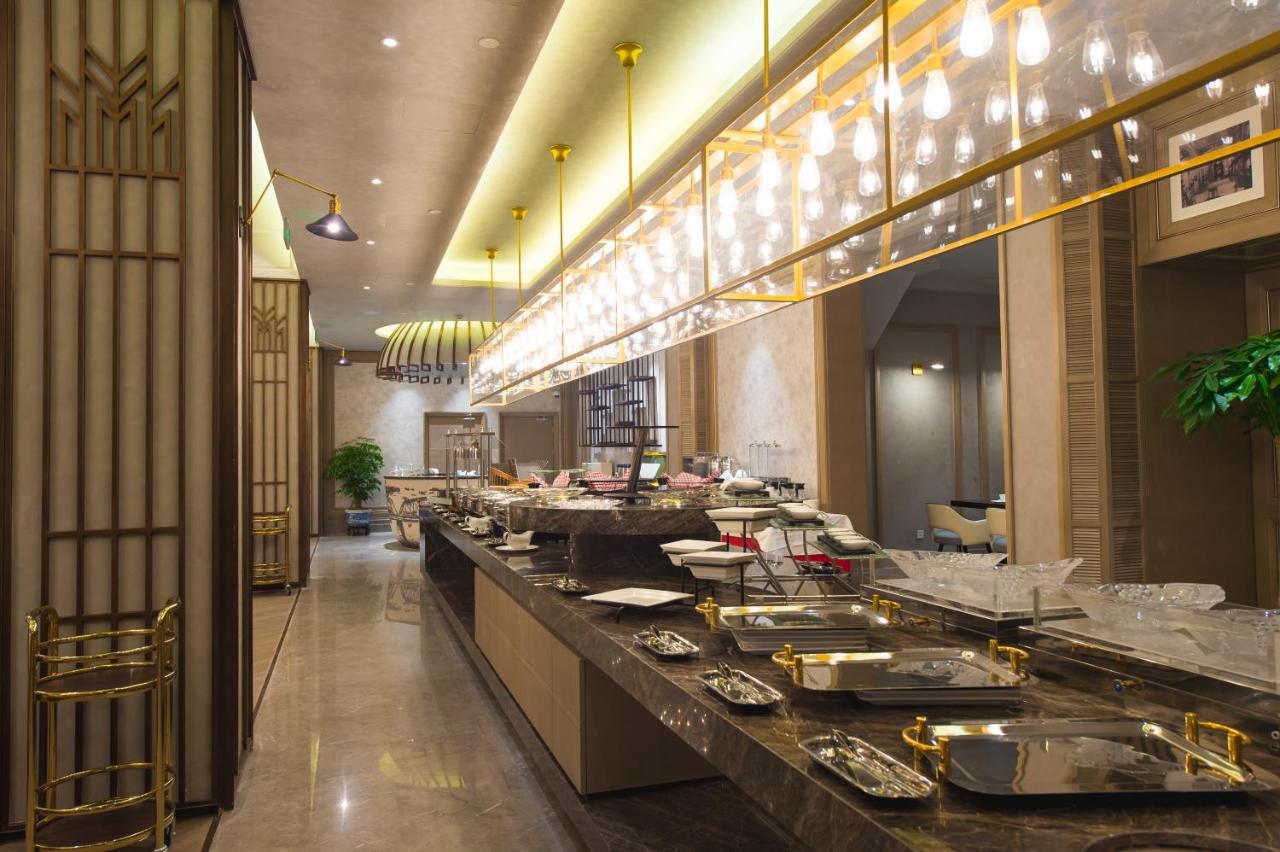 Jinjiang Metropolo Hotel Classic Nanjing Road شانغهاي المظهر الخارجي الصورة