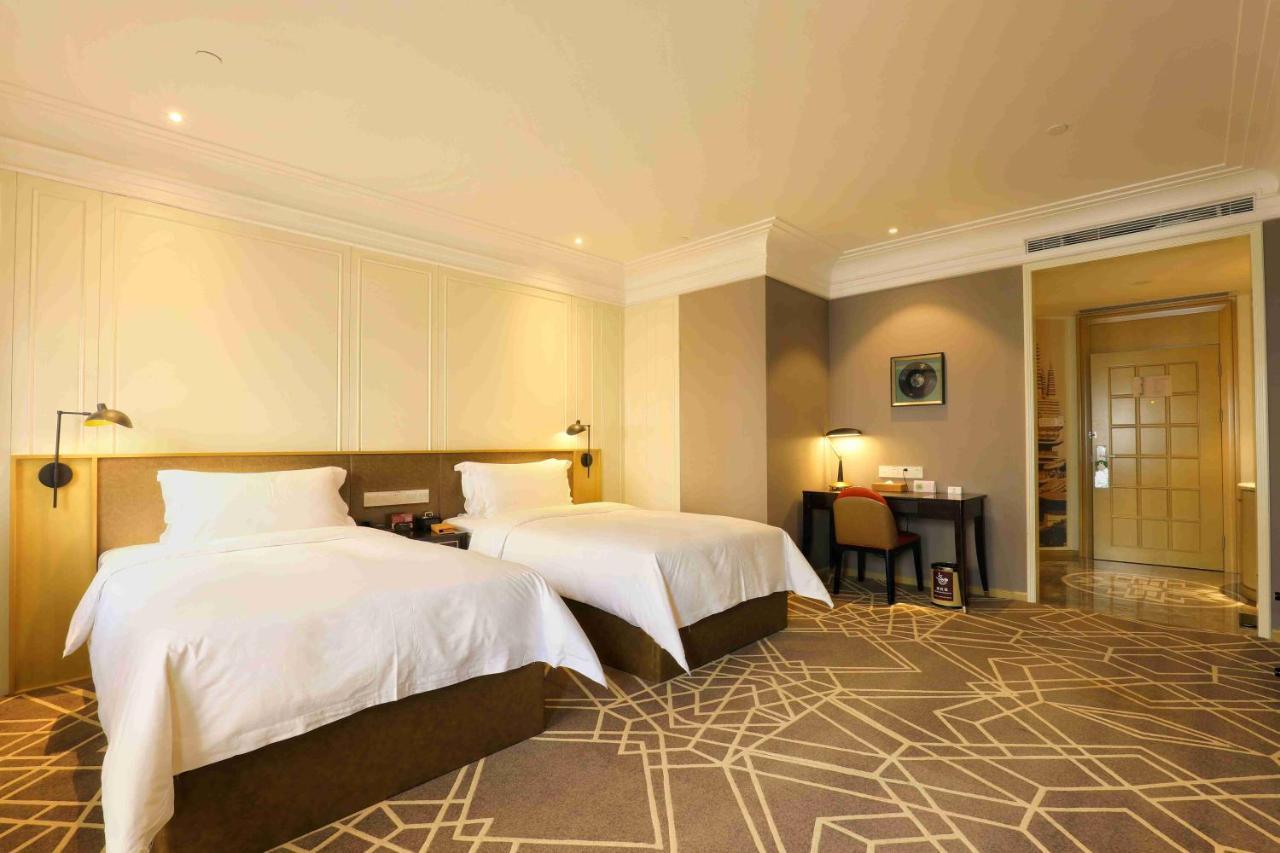 Jinjiang Metropolo Hotel Classic Nanjing Road شانغهاي المظهر الخارجي الصورة